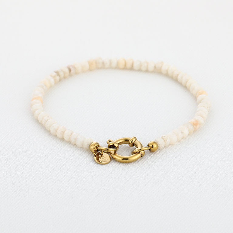 Armband met Crèmekleurige Kralen