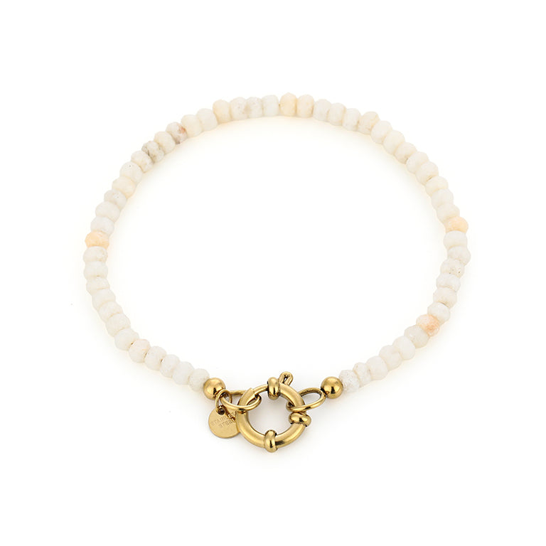 Armband met Crèmekleurige Kralen