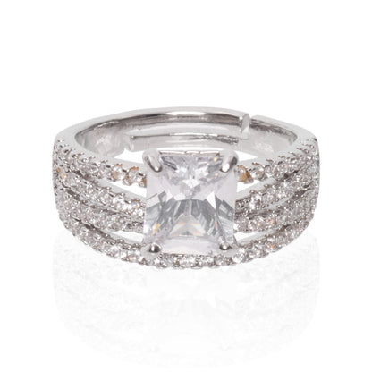 Zilveren Ring met stralende Zirkonia