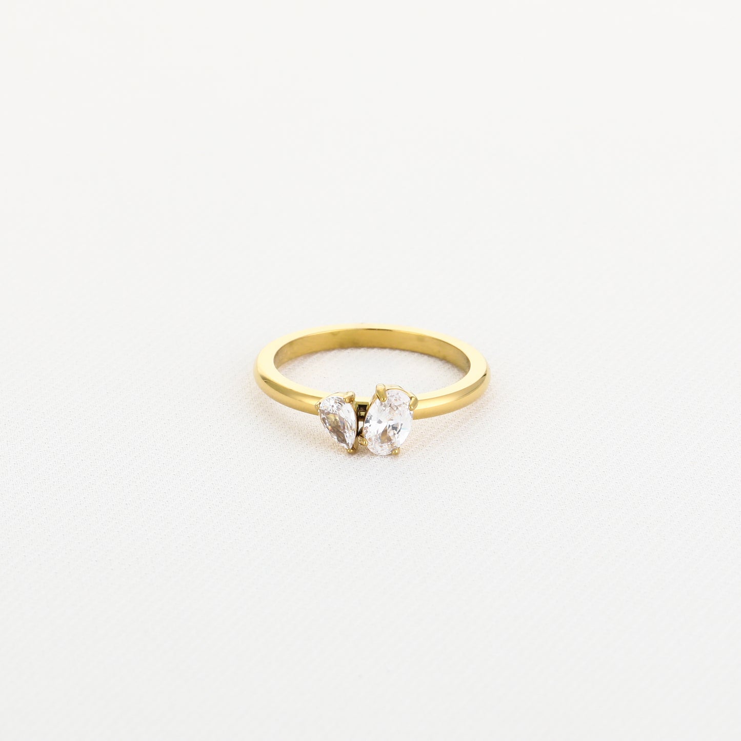 Ring met Dubbele Zirkonia
